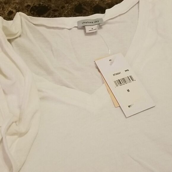 Chelsea Sky white t-shirt - Picture 3 of 3